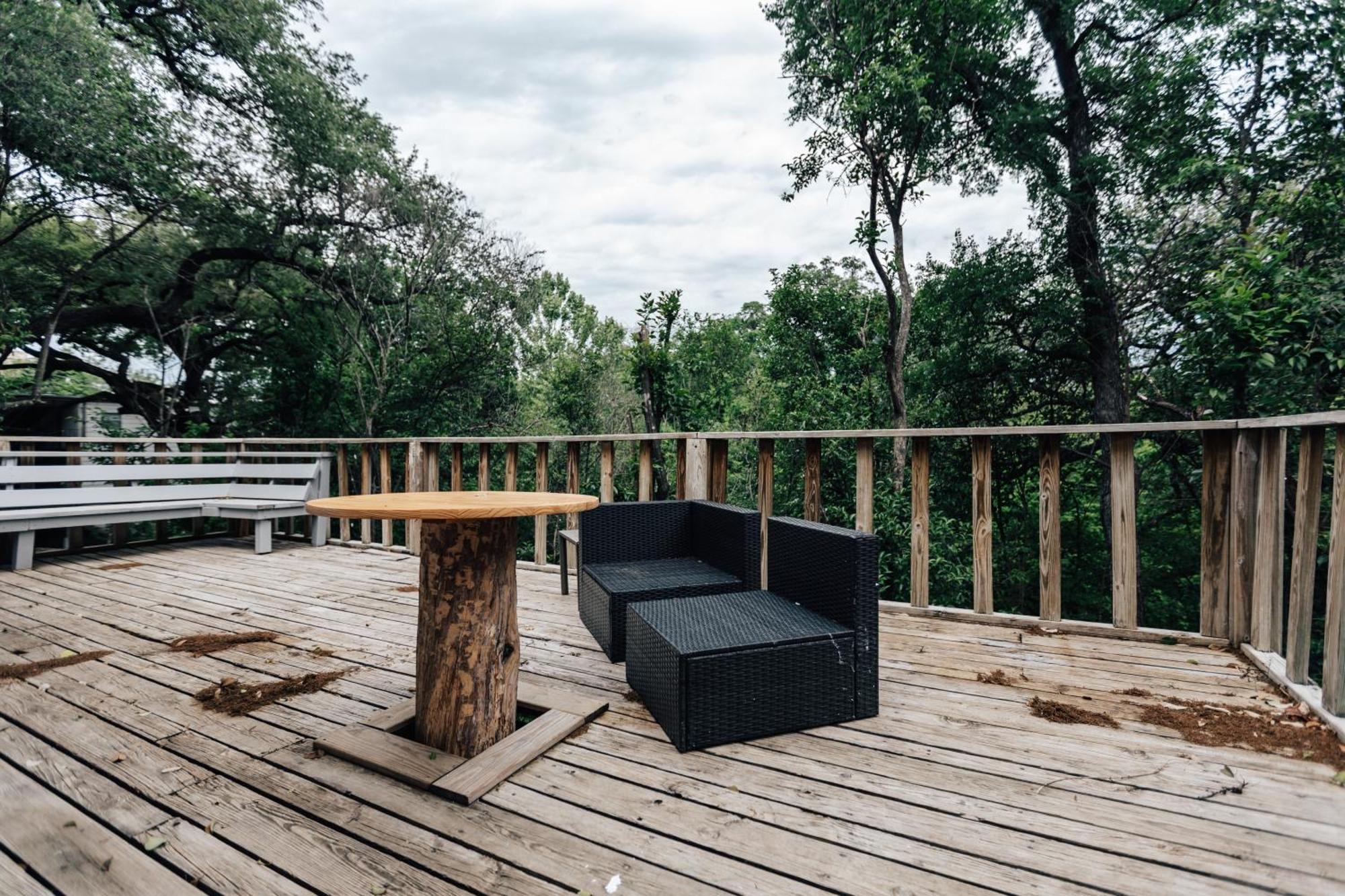 Group Retreat At Charming Twin Treehouses Near Ut Campus Austin Exterior foto